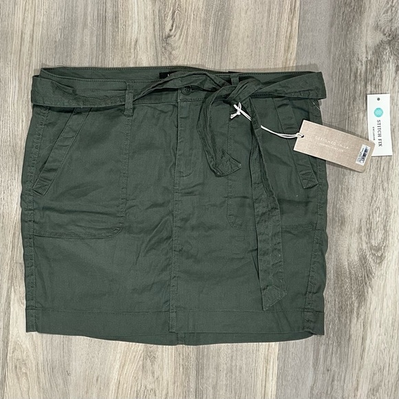 NWT Liverpool Olive Green Cargo Mini Skirt Belted Stretch Linen Size 12 Petite - Picture 1 of 10